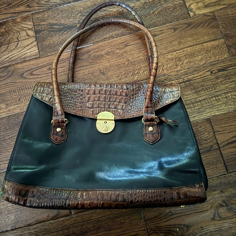 VTG Brahmin Leather Crocodile Print Classic Handbag